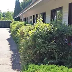 Motel