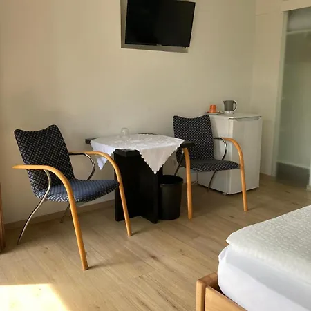 汽车旅馆 Motel 3*