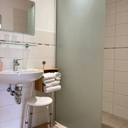 모텔 Motel 테테로프